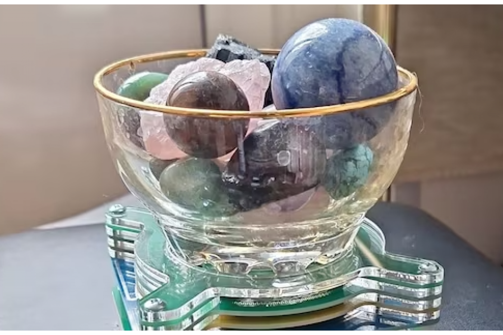 A Gift of Energy Where Technology Meets Nature: BIOPHILIA Tesla Oscillator – Sync Your Body and Mind with Natural Frequencies